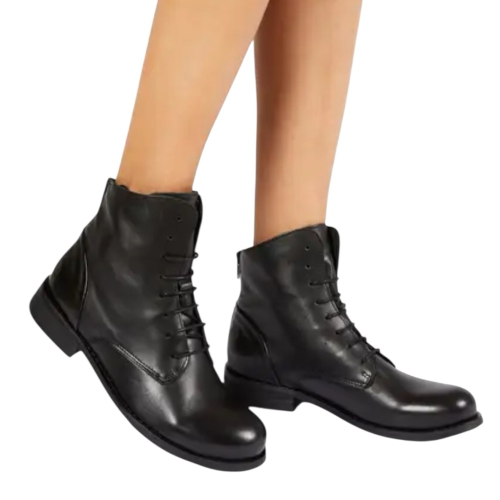 Style & Co. Black Lace-Up Ankle Boots size 11